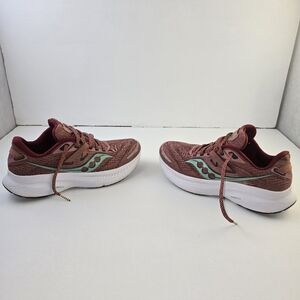 Saucony Guide 16 Womens Sz 7.5 Running Shoes Soot Sprig Orange